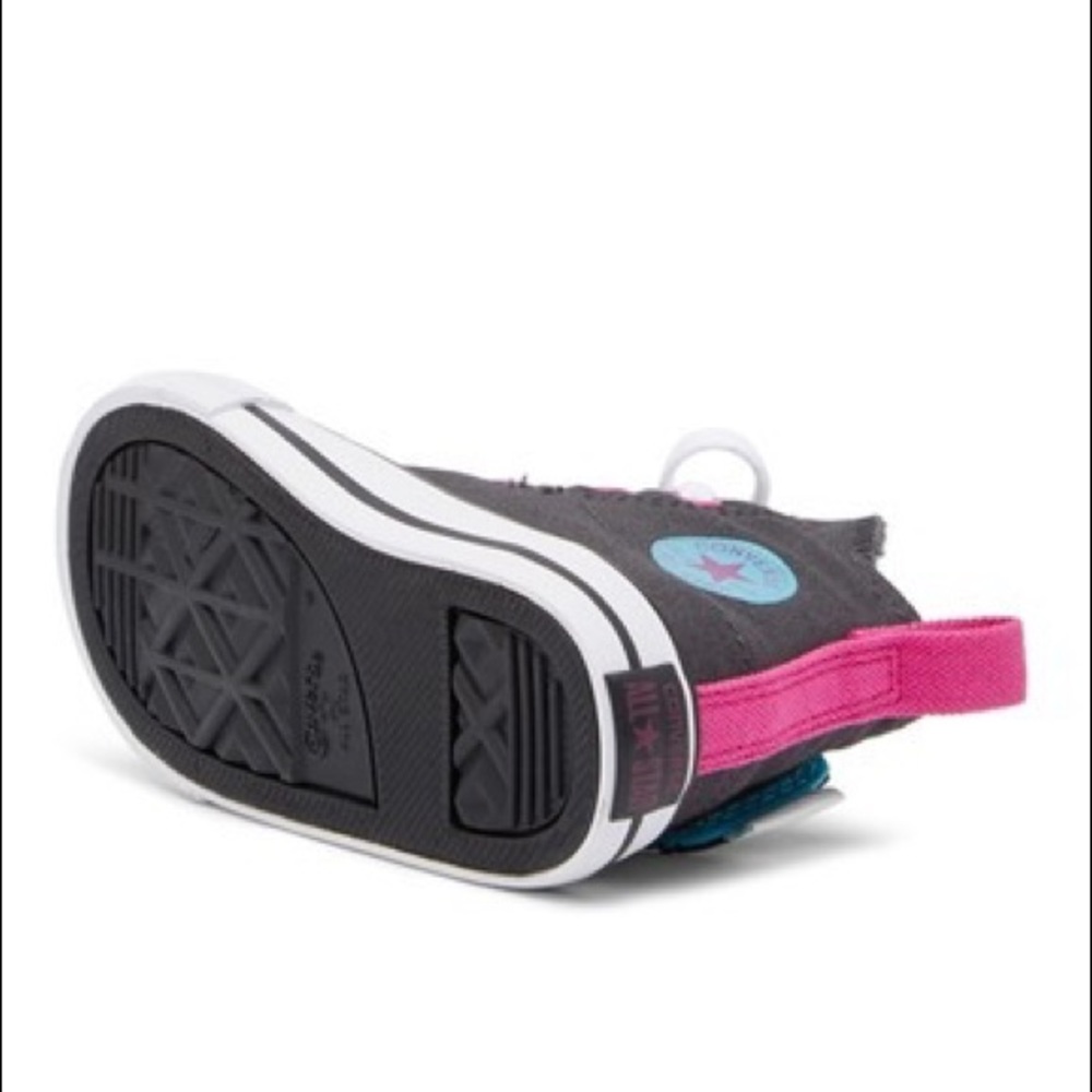 ***SOLD***Chuck Taylor All Star Hi-Top Converse - Picture 3 of 8